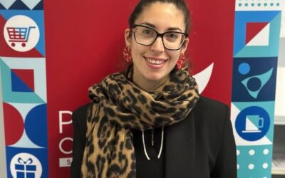 ¡Ya tenemos a una de las ganadoras del sorteo de San Valentín recogiendo su premio!