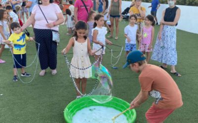 Taller de Pompas Gigantes de Jabón – Sambori